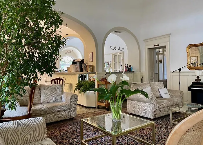 Due Palme 메르고초